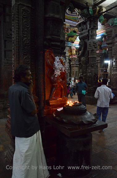 Meenakshi Temple, Madurai,_DSC_7947_H600